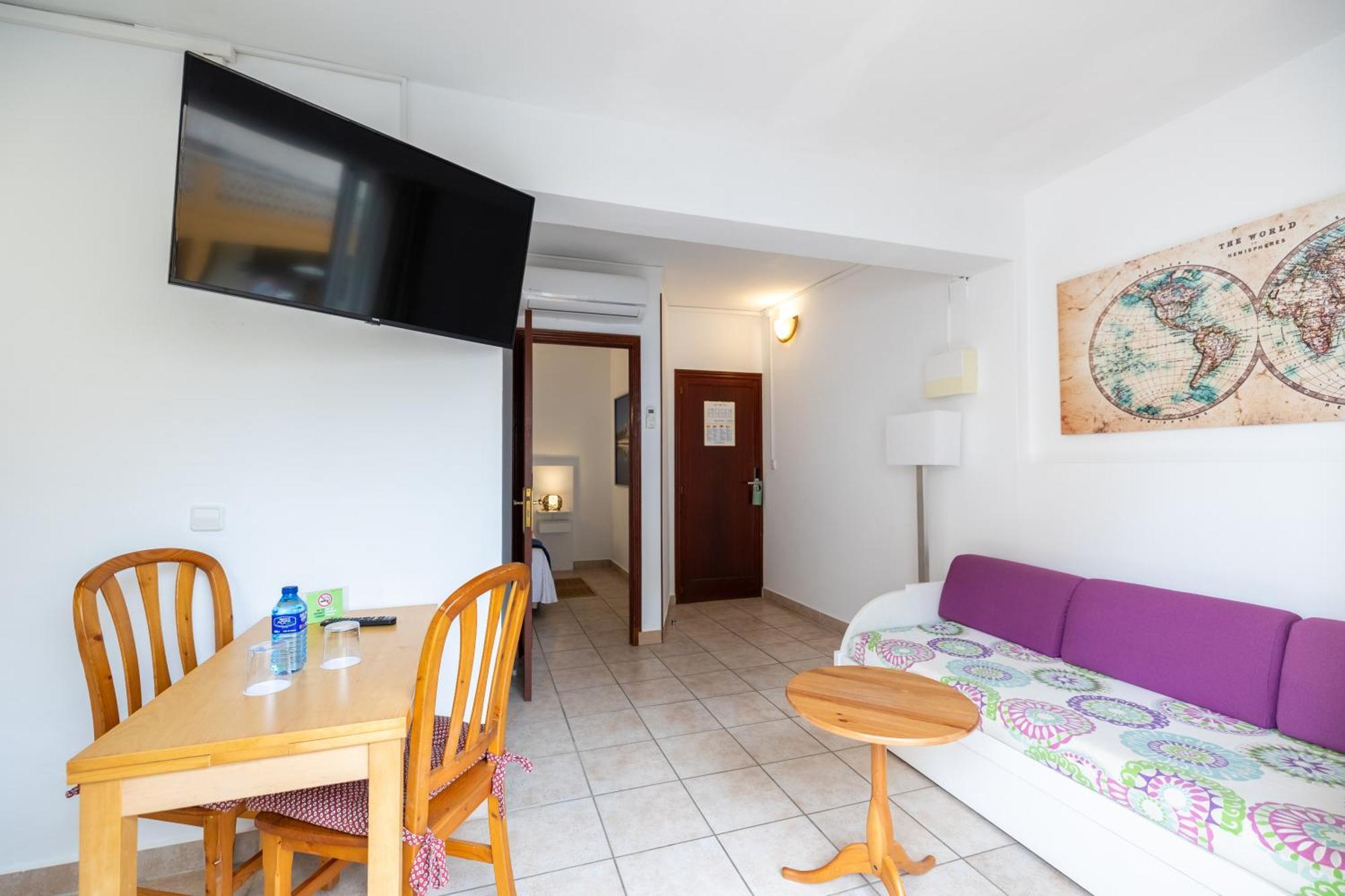 Hostal Doris - Adults Only Колонья Сант Джордин Номер фото